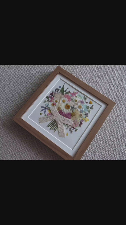 BOUQUET DE FLEURS 8 x 8 - ROSE